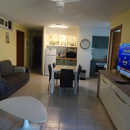 Appartement 6 Personnes Face A La Mer Cagnes-sur-Mer Dış mekan fotoğraf