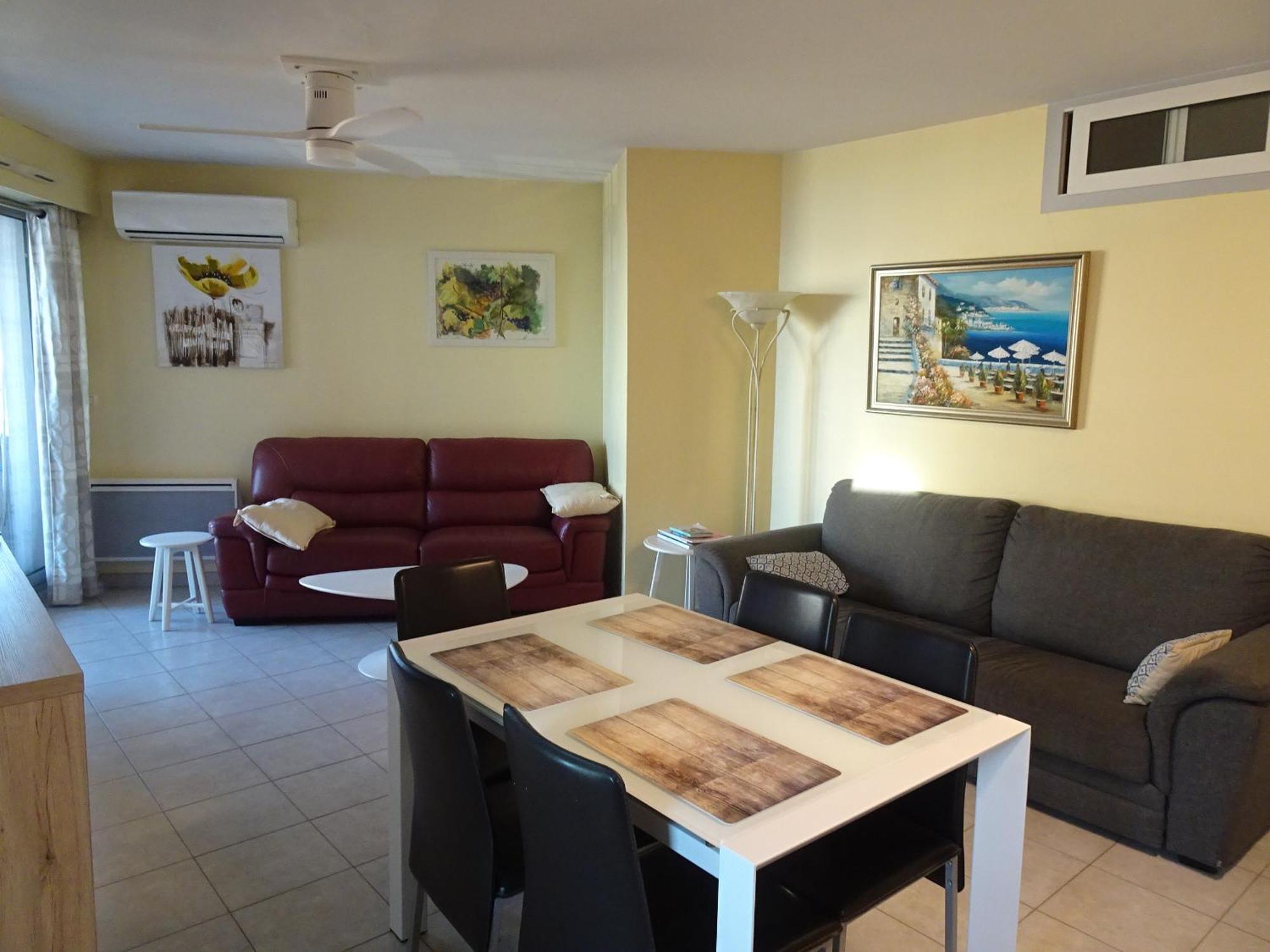Appartement 6 Personnes Face A La Mer Cagnes-sur-Mer Dış mekan fotoğraf
